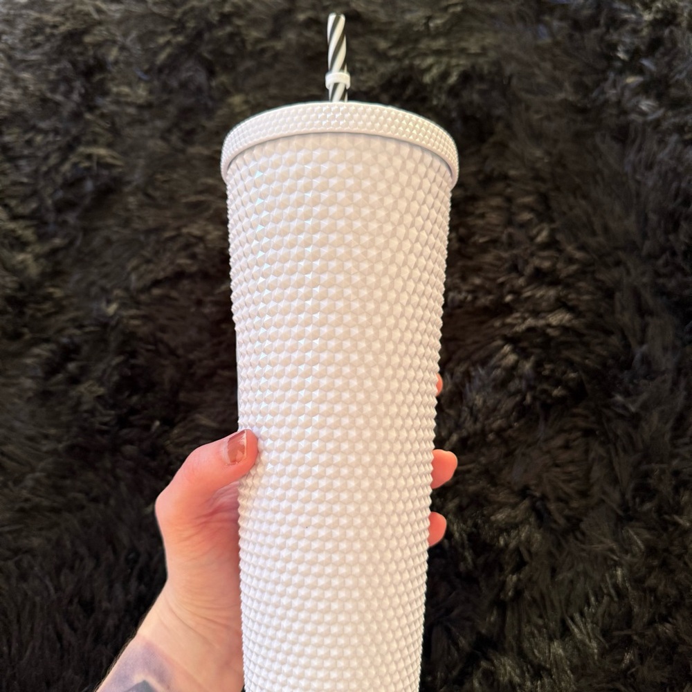 Starbucks White Textured Tumbler with Straw - Picture 2 of 3